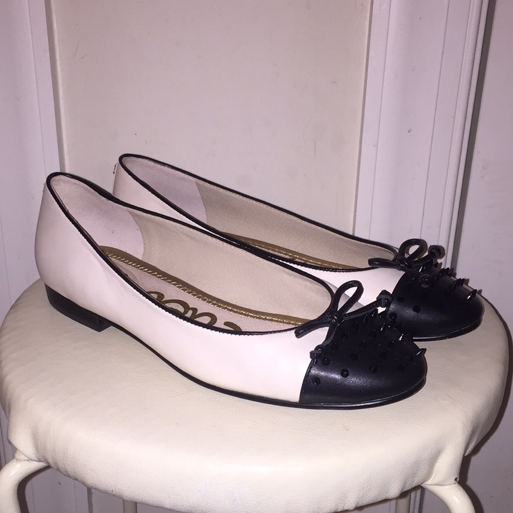 Sam Edelman Black and Cream Flats